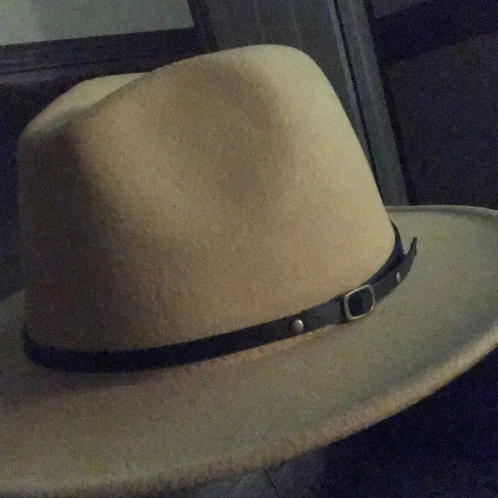 Tan Fedora hat women’s